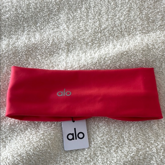 ALO Yoga Accessories - Alo Candy Red Performance Headband